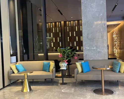 이쟈무 호텔 (상하이 홍교 허브 국가전시센터) 공용공간 Photos