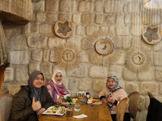 假日洞穴酒店優惠