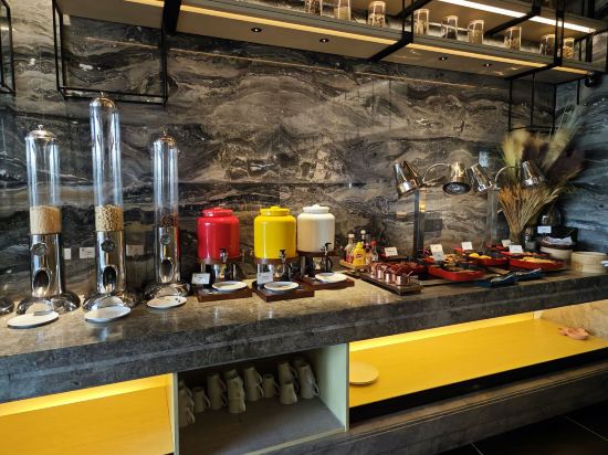 雲和夜泊飯店（上海虹橋樞紐國展中心店）優惠