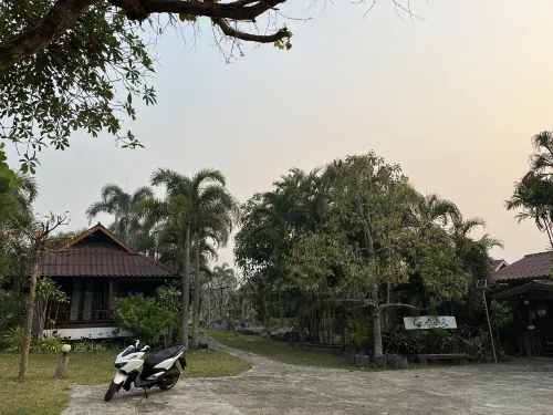 Lemont Pai Resort In der Nähe des Hotels Photos