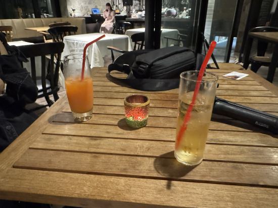 櫻花台畫廊飯店-限成人優惠