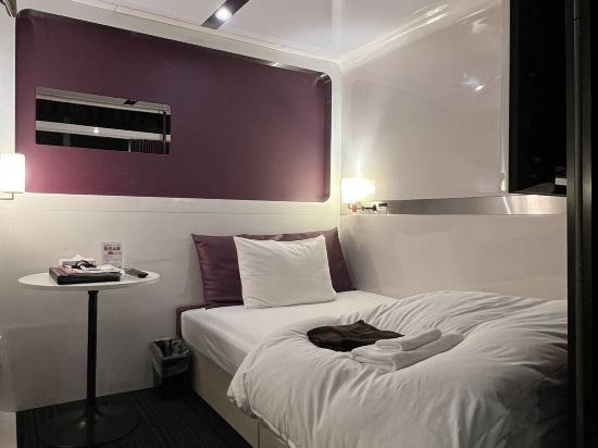 ファーストキャビン 御堂筋難波 クーポン