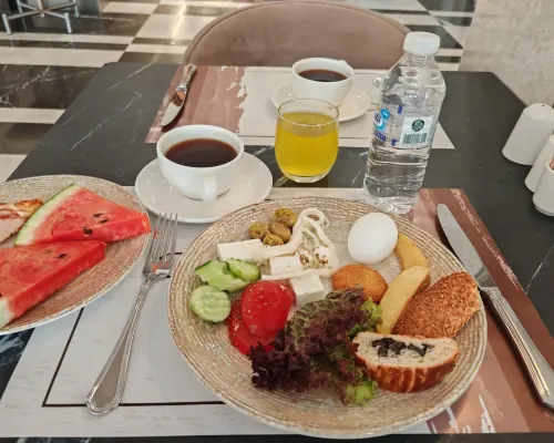 Awen Lara Hotel تناول الطعام Photos