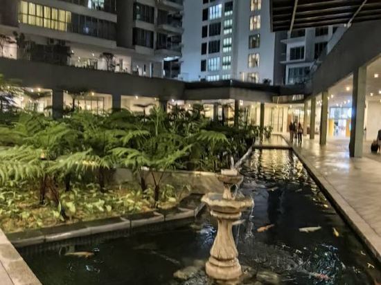 瑞嘉利亞套房酒店優惠