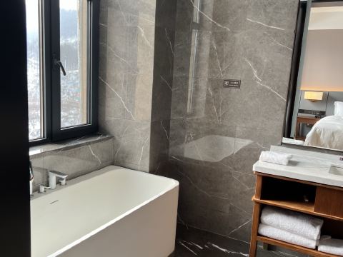 通化萬峯北辰五洲皇冠酒店優惠