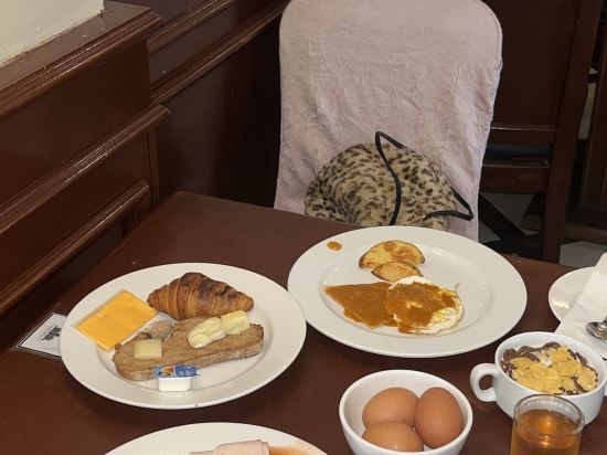 文冬甘榜武吉丁宜科爾馬村波爾加雅希爾斯酒店優惠