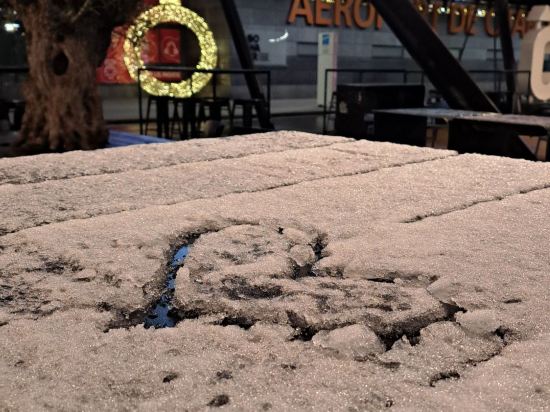 沙勒羅瓦青年旅舍優惠