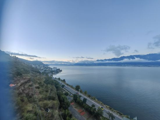 真美度假客棧（大理洱海懸崖海景店）優惠