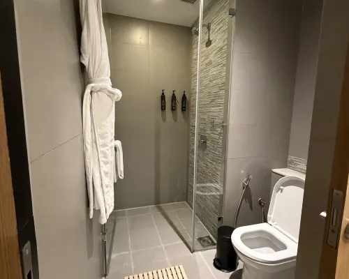 Aloft by Marriott New Delhi Aerocity Zimmer Photos