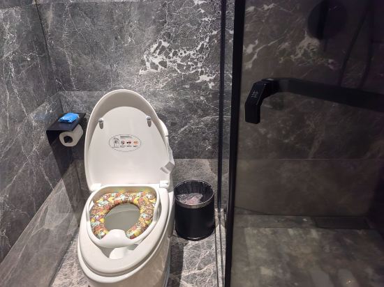 萬鵬酒店（湛江嶺南師範學院店）優惠