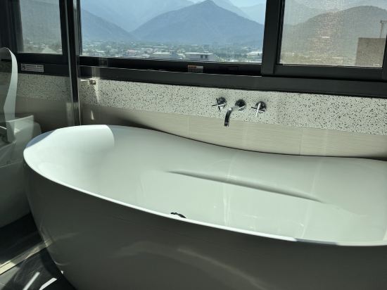 承萬尊爵渡假飯店優惠