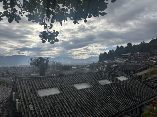 麗江尋隱觀景客棧（大水車店）優惠