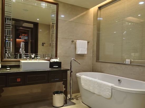 東莞曼佧特國際大酒店優惠