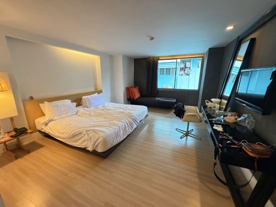 西隆翠妮提酒店優惠