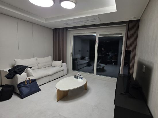 阿克羅奧西利亞公寓飯店優惠