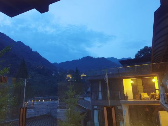 青城山半日閒民宿優惠