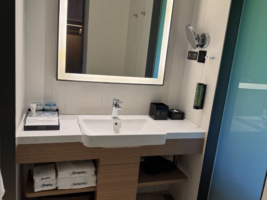 清遠鳳城希爾頓歡朋酒店優惠