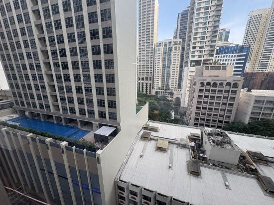 瑞雅國際瓦雷羅豪華套房酒店優惠