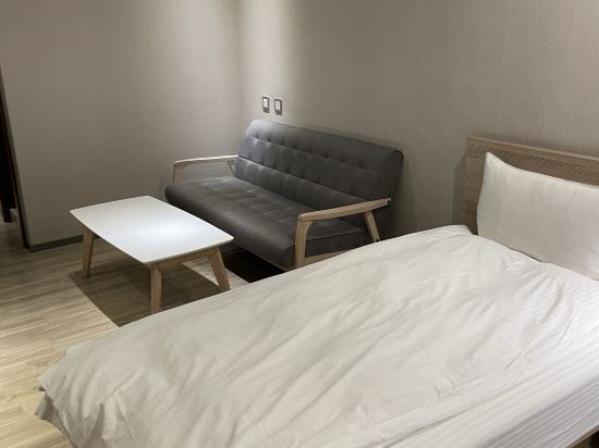 Unique Hotel 微笑73旅店優惠