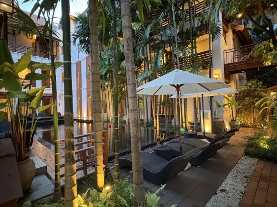 普拉辛格村莊飯店優惠