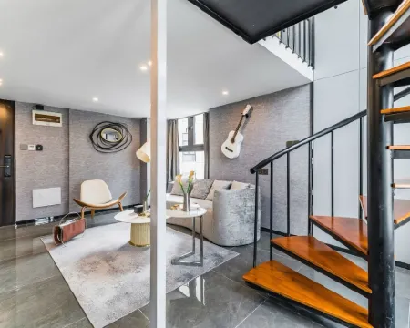 Yunyou High-End LOFT Cinema Hotel Apartment (Jiu Yan Qiao Branch) Photos