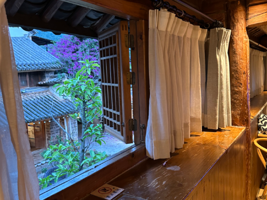 雞足山瓦築·國子監精品民宿優惠