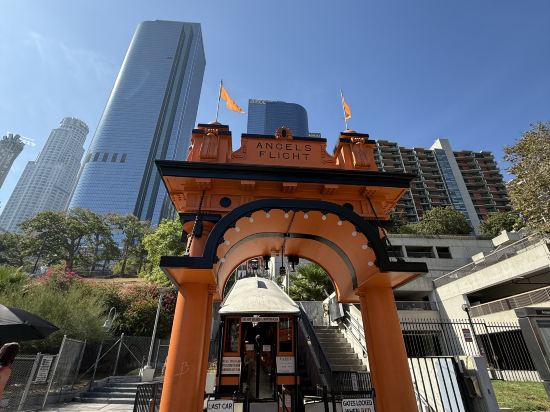 艾爾蒙特假日酒店 - 洛杉磯優惠