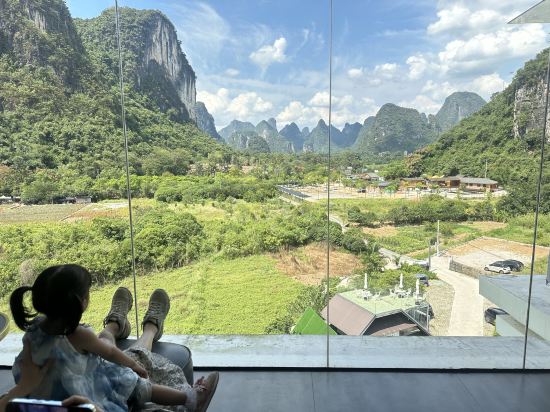 攬山望月民宿（陽朔十里畫廊店）優惠