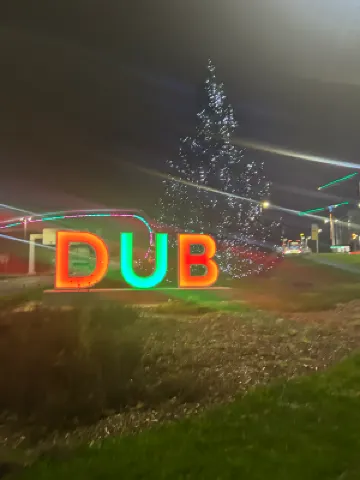 Clayton Hotel Dublin Airport Central بالقرب من الفندق Photos