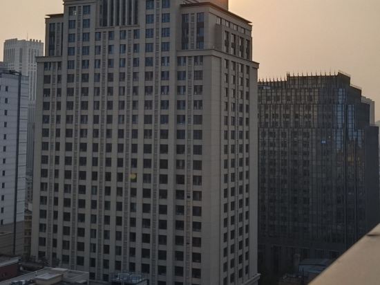 大連海尊智選假日飯店優惠