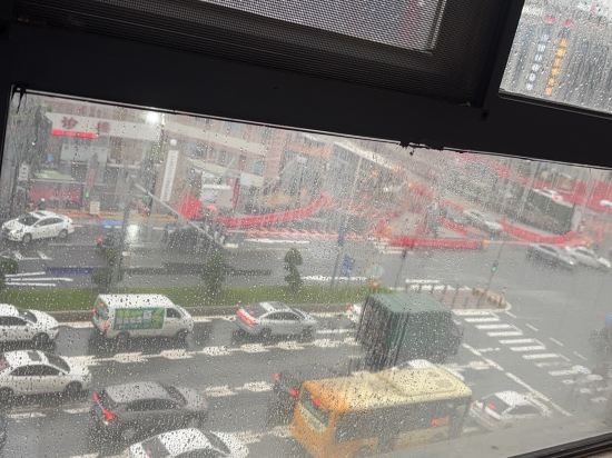 鳳悅輕尚飯店（廣州白雲機場人和地鐵站店）優惠