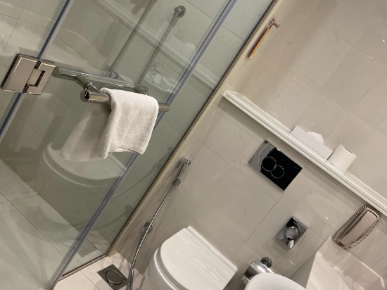 阿爾巴沙西提馬克斯購物中心酒店優惠