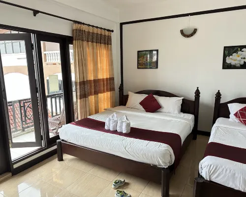 Central Hotel Vang Vieng Kamar Photos