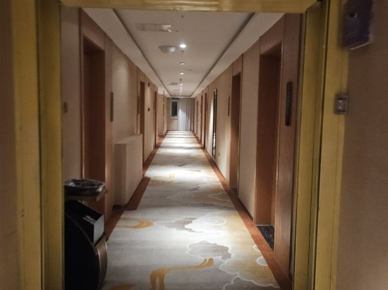 海西大柴旦西海明珠大飯店優惠