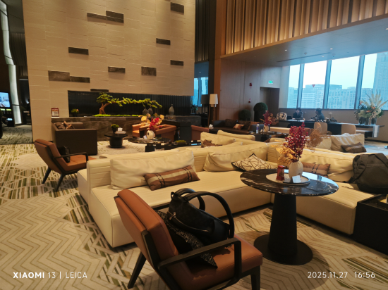 杭州龍湖濱江天街假日酒店優惠