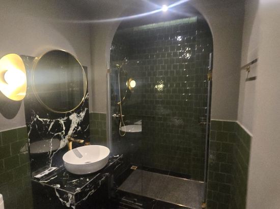 曼谷切爾旅舍優惠