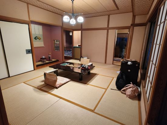 四季の湯座敷 武蔵野別館 クーポン