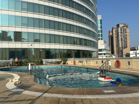 珠海粵財皇冠假日酒店優惠