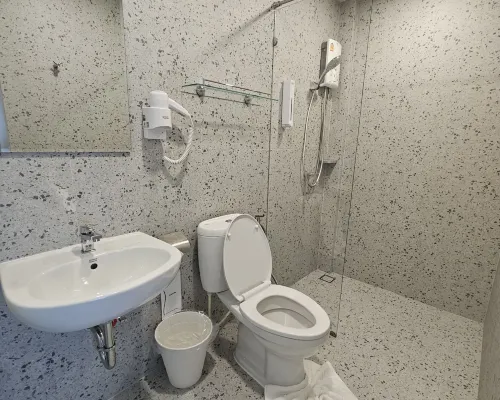 One Budget Hotel Chiangrai Bypass-East Kamar Photos