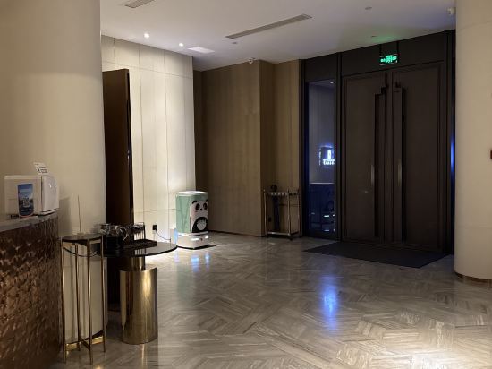 寬融套房酒店（成都春熙路太古裏店）優惠