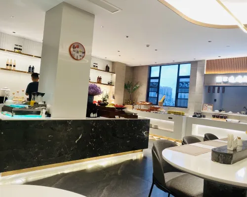 HomeInnSelected (Guangzhou International Financial City Olympic Sports Center Branch) Makanan Photos