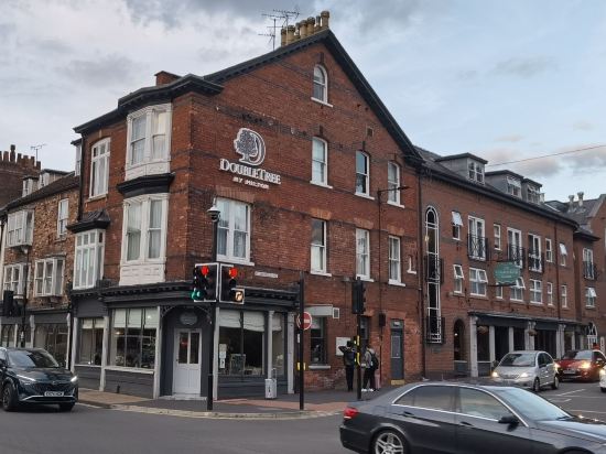 約克希爾頓逸林酒店優惠