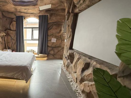 品美居溫泉影院飯店（都江堰景區南橋店）優惠