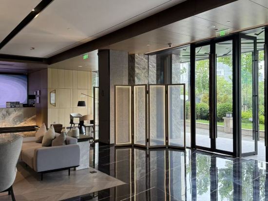 雲和夜泊飯店（上海虹橋樞紐國展中心店）優惠