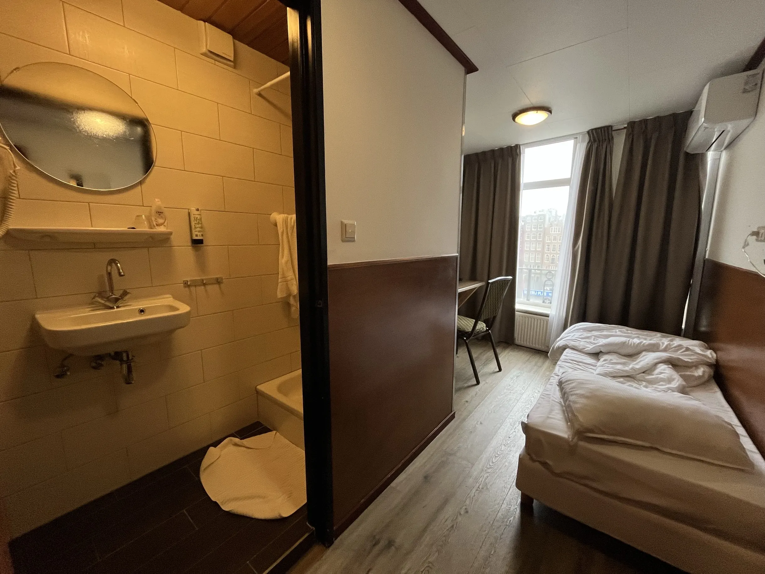 Hotel Van Gelder Rooms Photos