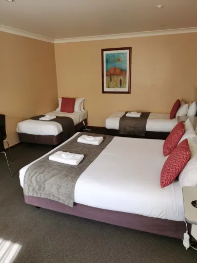 Victoria Hotel Strathalbyn Zimmer Photos