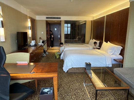 重慶解放碑皇冠假日酒店優惠