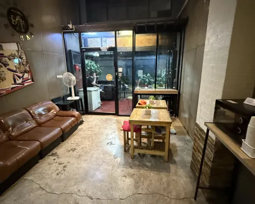 بي إم لوفت أون نوت آند ماسيدج الأماكن العامة Photos