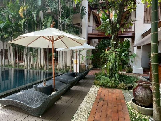 普拉辛格村莊飯店優惠