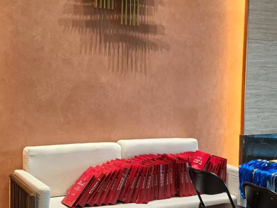北京龍城瑞豪飯店（良鄉南關地鐵站店）優惠